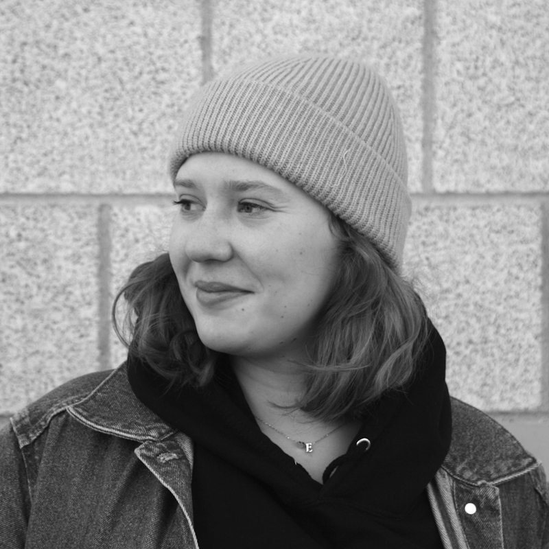 EmmaSchmidt_sw_klein